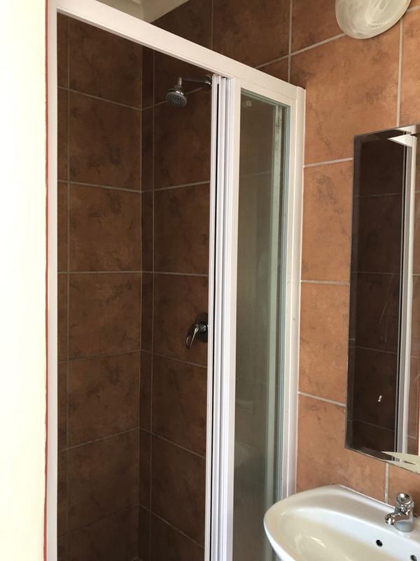 To Let 2 Bedroom Property for Rent in Vredekloof East Western Cape